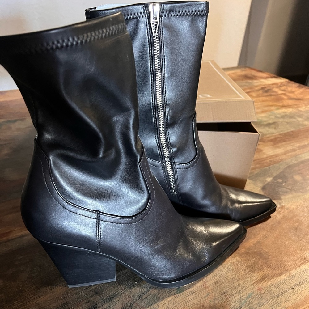 Dolce vita black leather Boyd boots